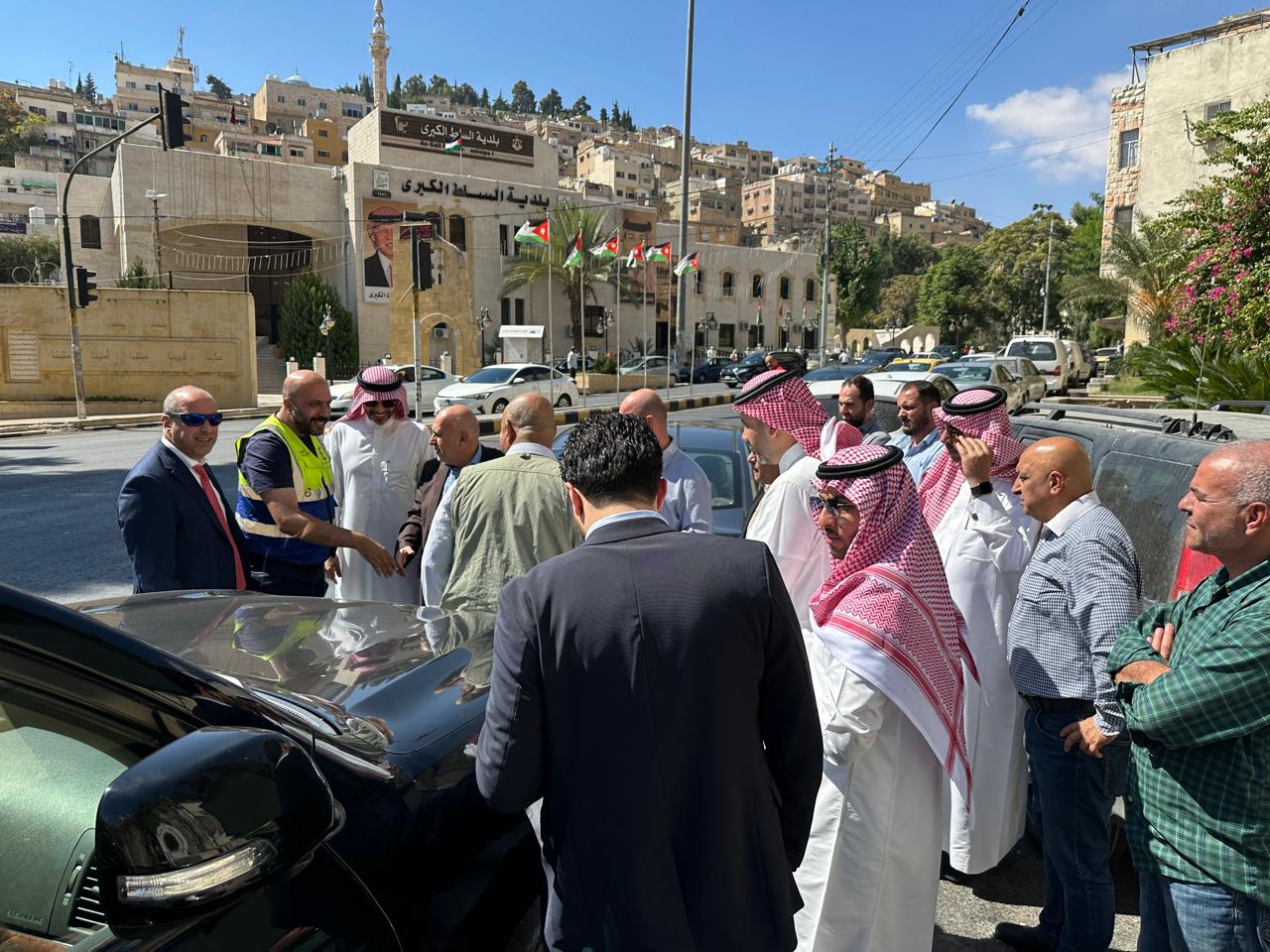 Madar Al-Saa Images 0.39397483428675506