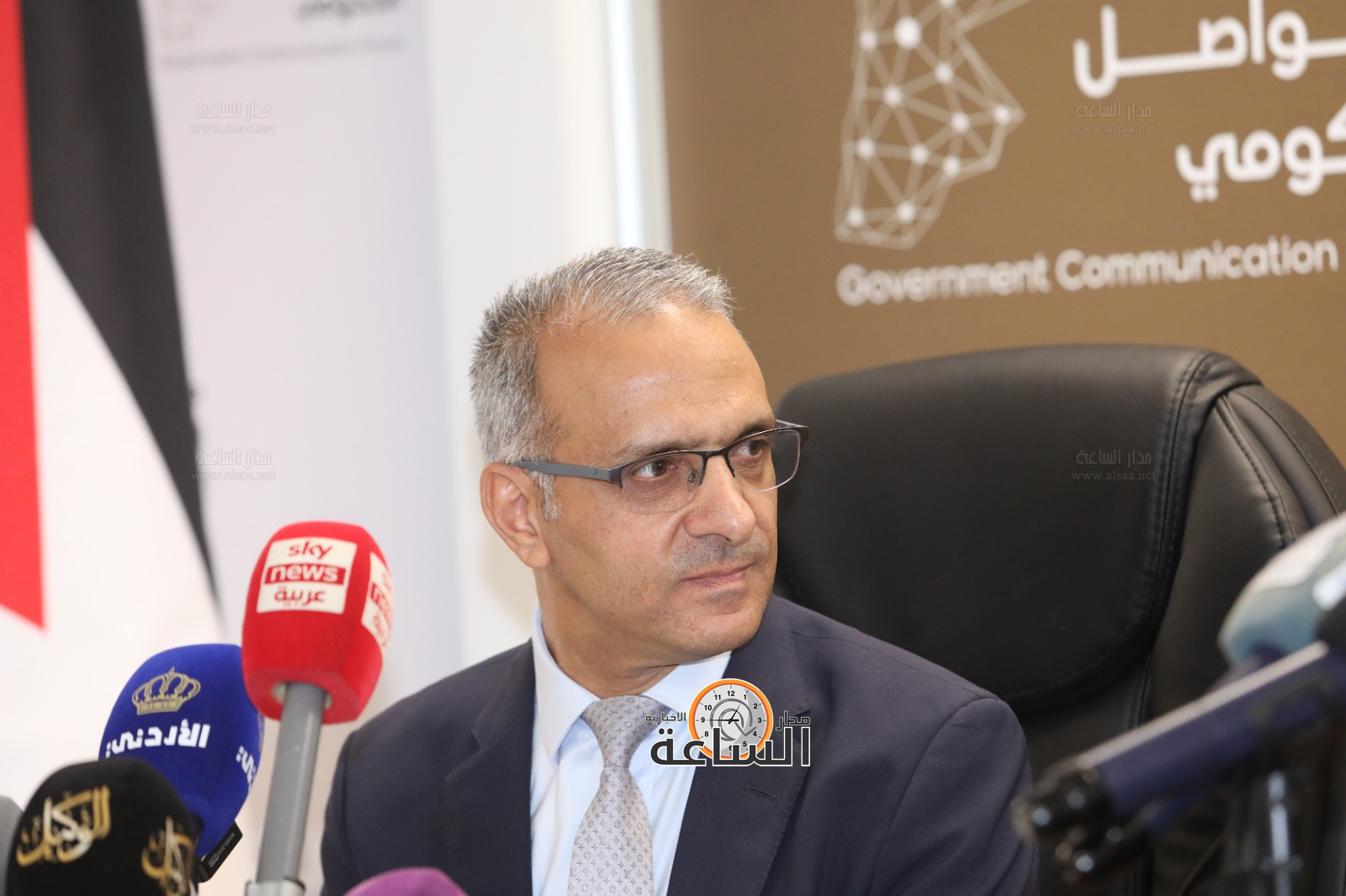 Madar Al-Saa Images 0.21489651779387908