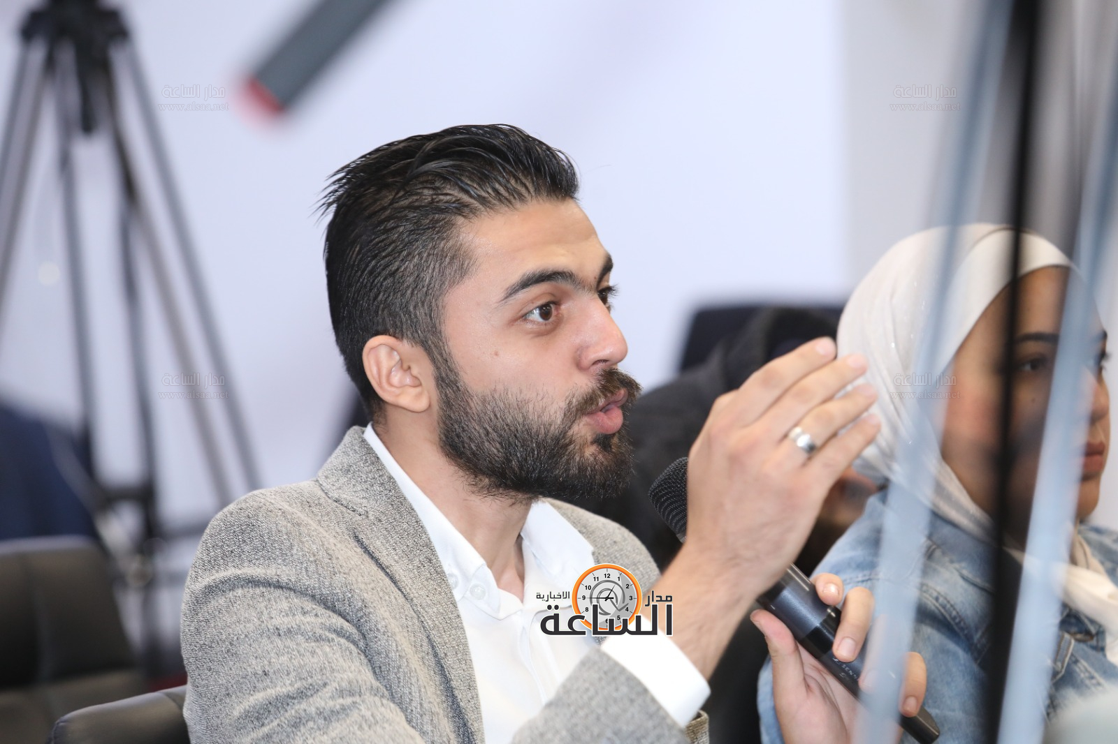 Madar Al-Saa Images 0.6105256856562515