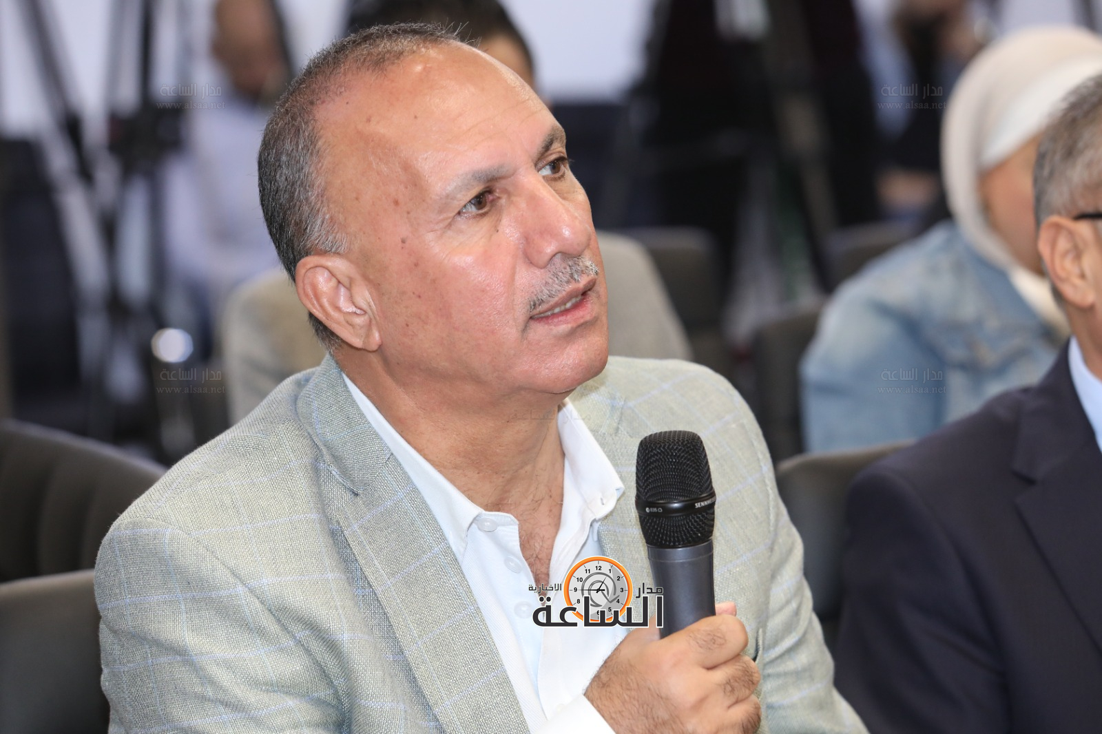 Madar Al-Saa Images 0.8632971801592944