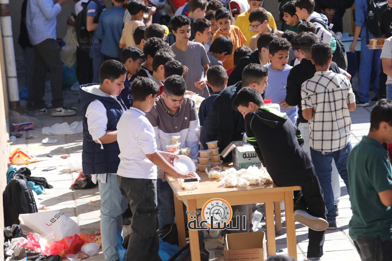 Madar Al-Saa Images 0.6846707941532464