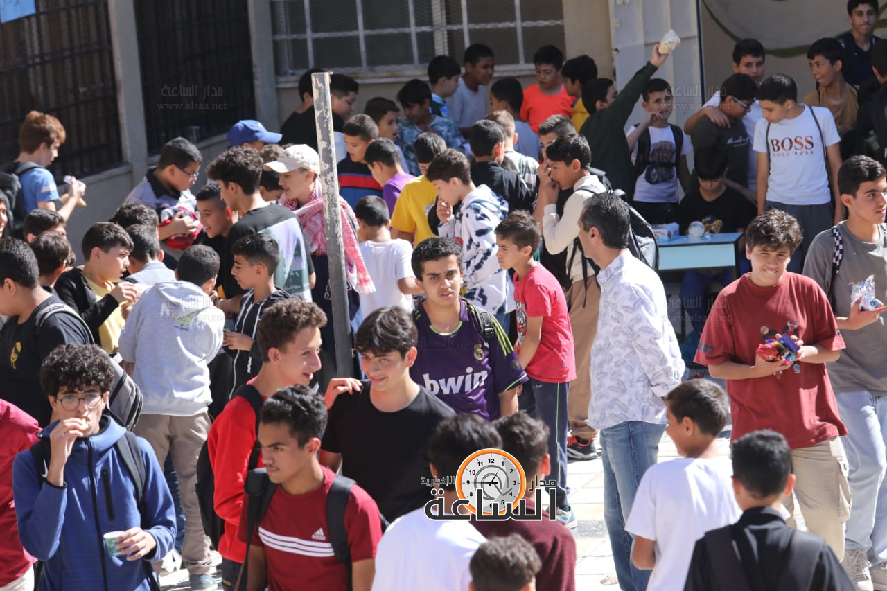 Madar Al-Saa Images 0.5072175891921278