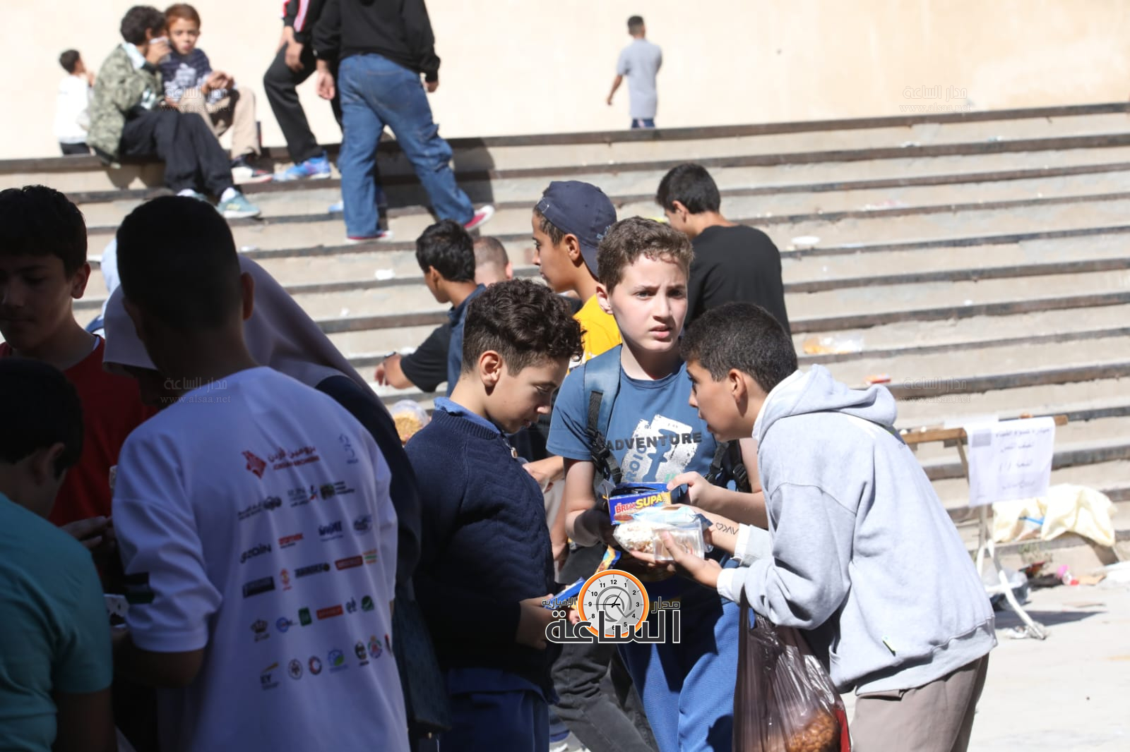 Madar Al-Saa Images 0.6561595329961125