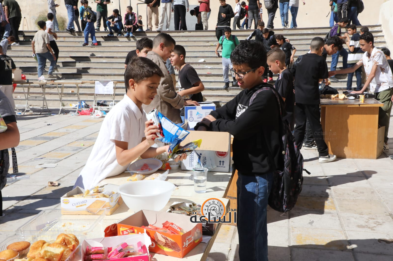 Madar Al-Saa Images 0.8872245887655712