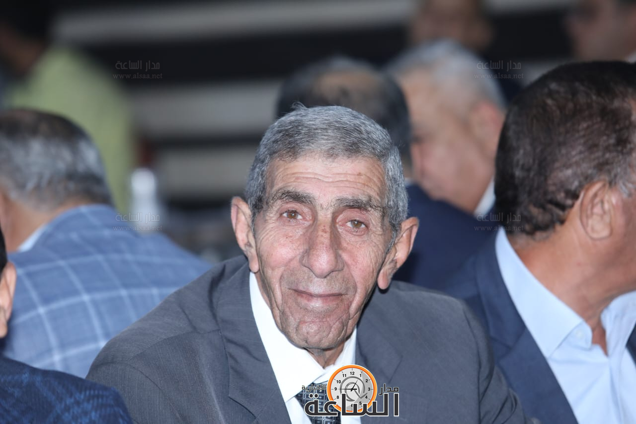 Madar Al-Saa Images 0.898463457456748