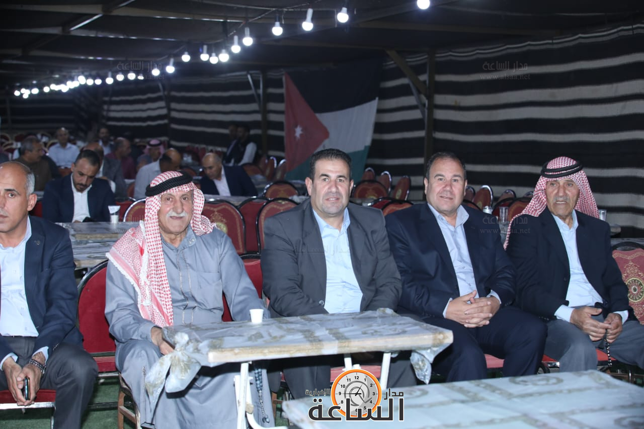 Madar Al-Saa Images 0.7000053514524949