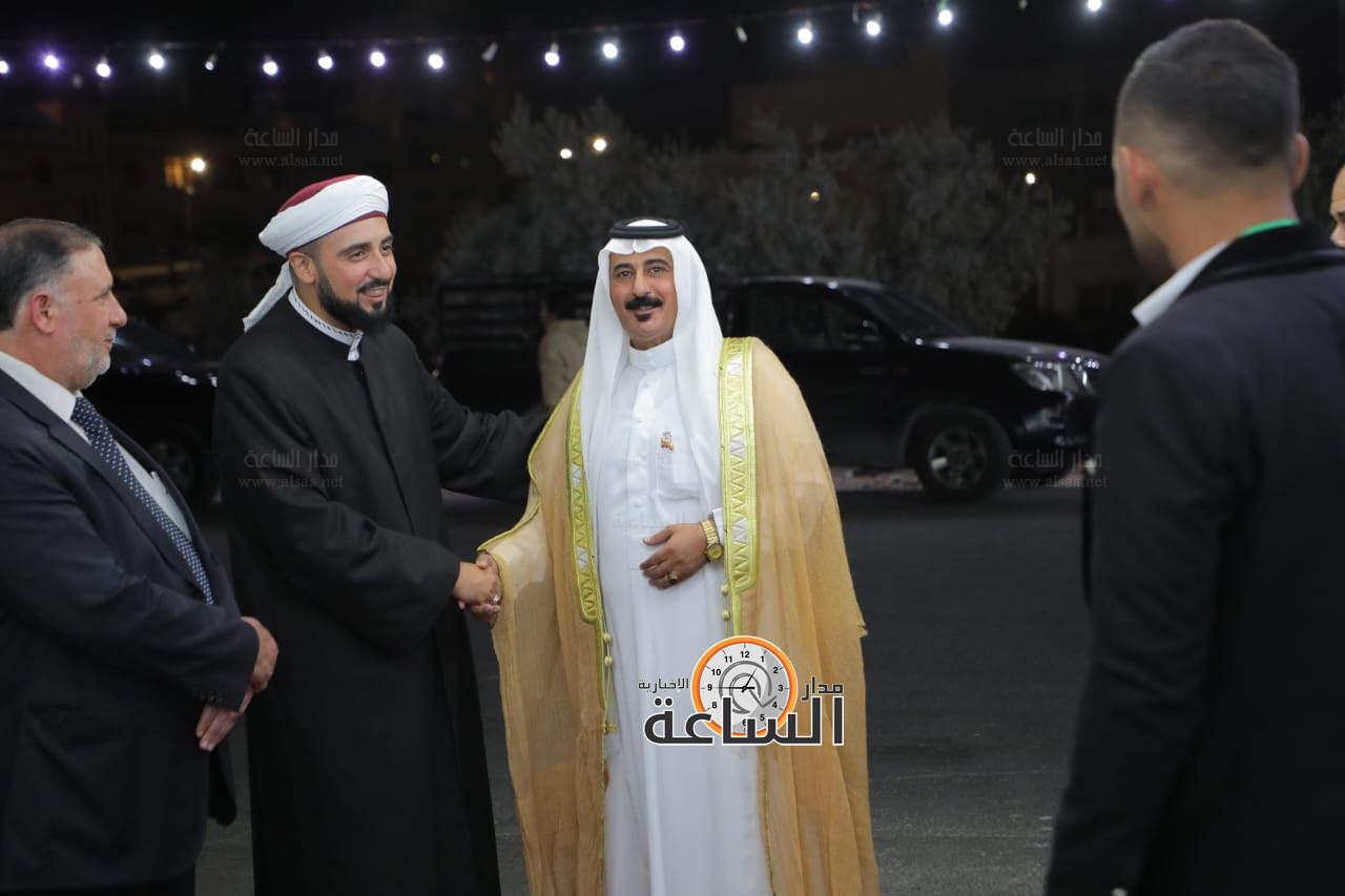 Madar Al-Saa Images 0.7442629514961698