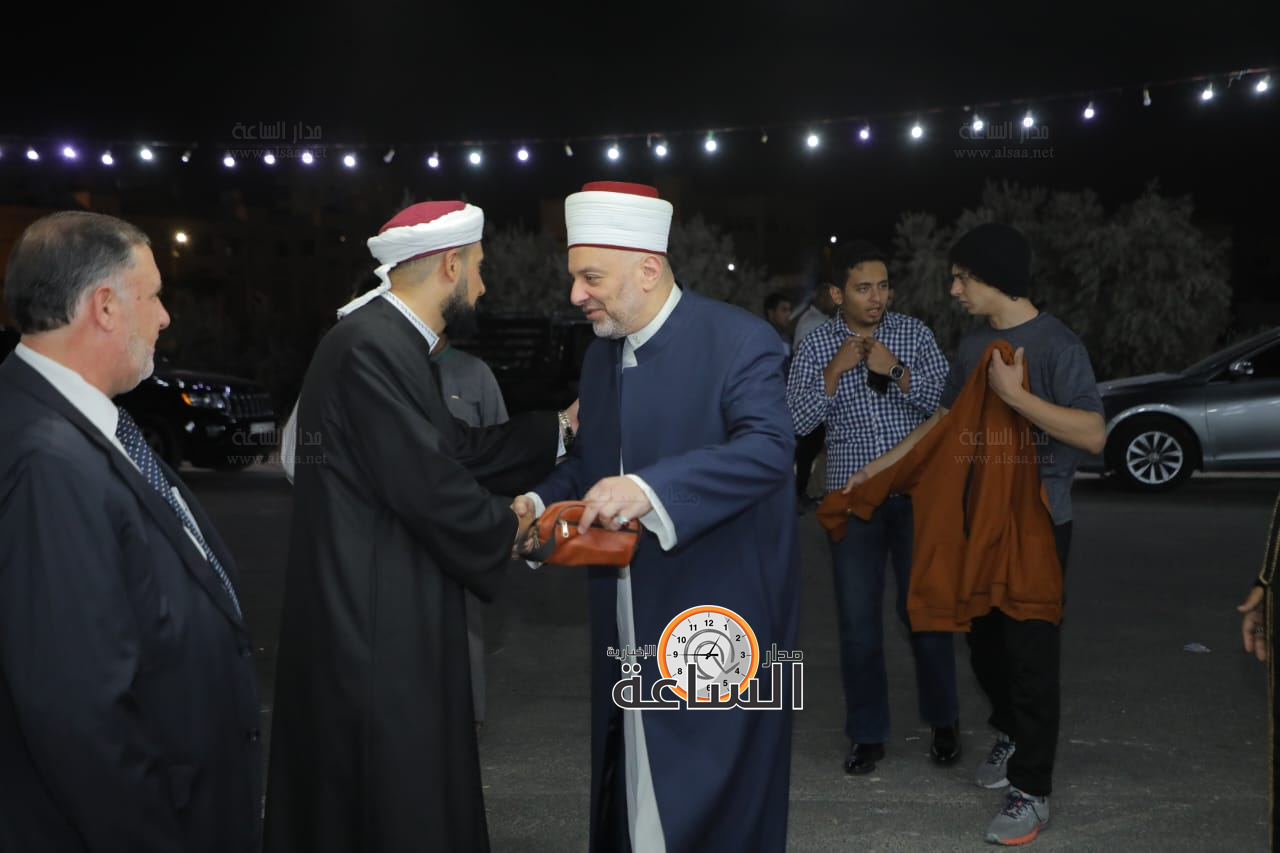 Madar Al-Saa Images 0.10842431547107756