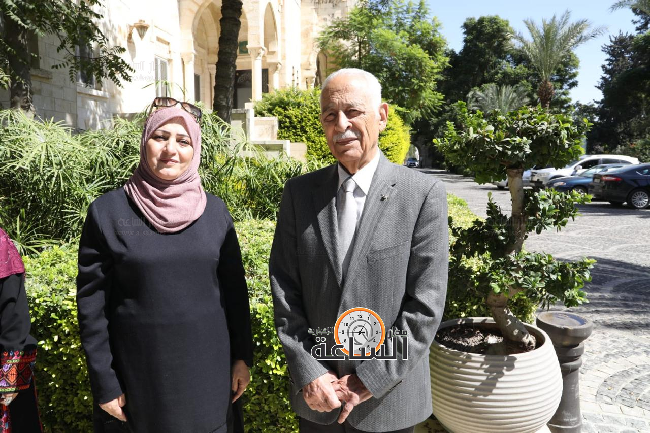 Madar Al-Saa Images 0.6557360493926847