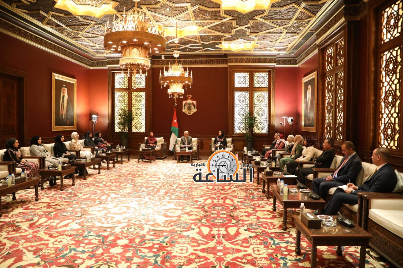 Madar Al-Saa Images 0.7365693380637885