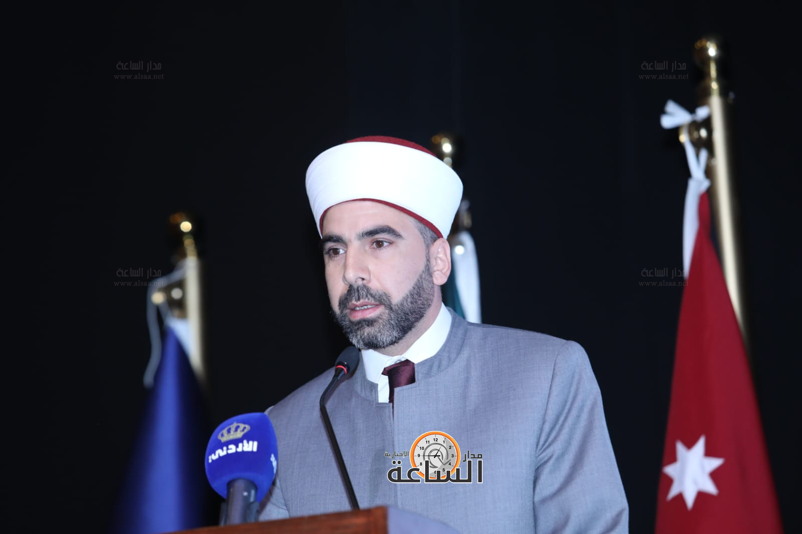 Madar Al-Saa Images 0.9986600305121502