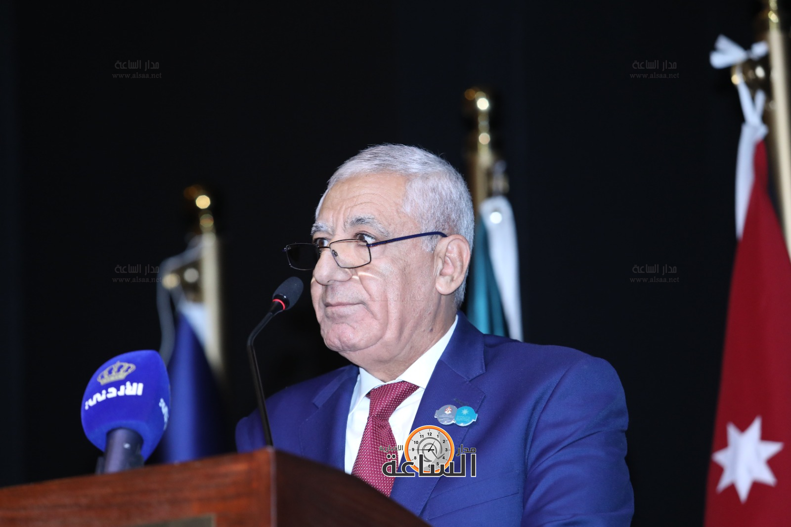 Madar Al-Saa Images 0.45408787075039947