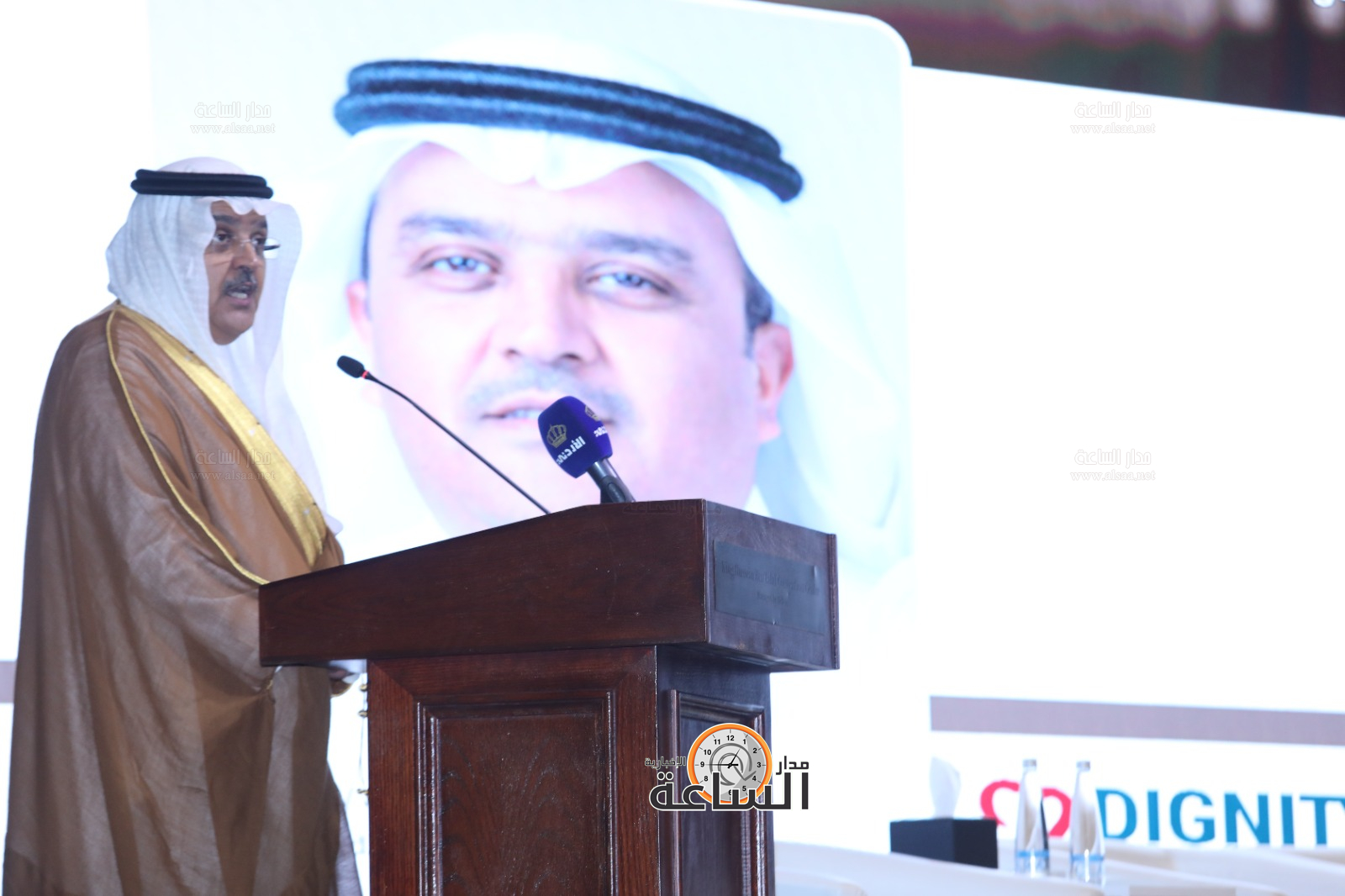 Madar Al-Saa Images 0.48349087888307407