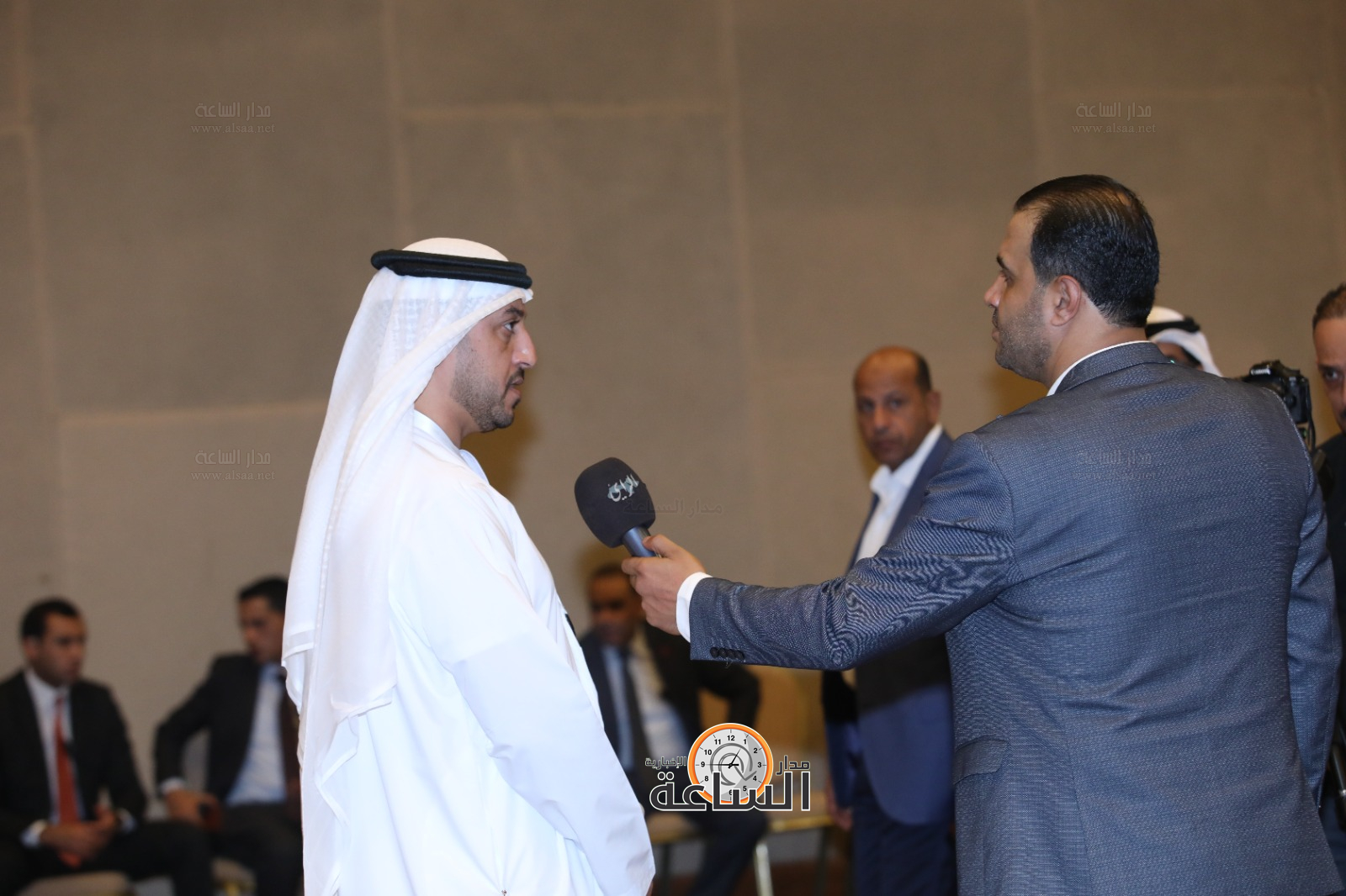 Madar Al-Saa Images 0.2699503412165205