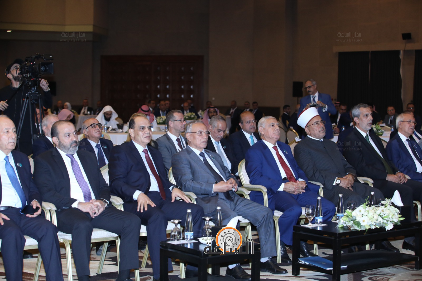 Madar Al-Saa Images 0.3118387921450114