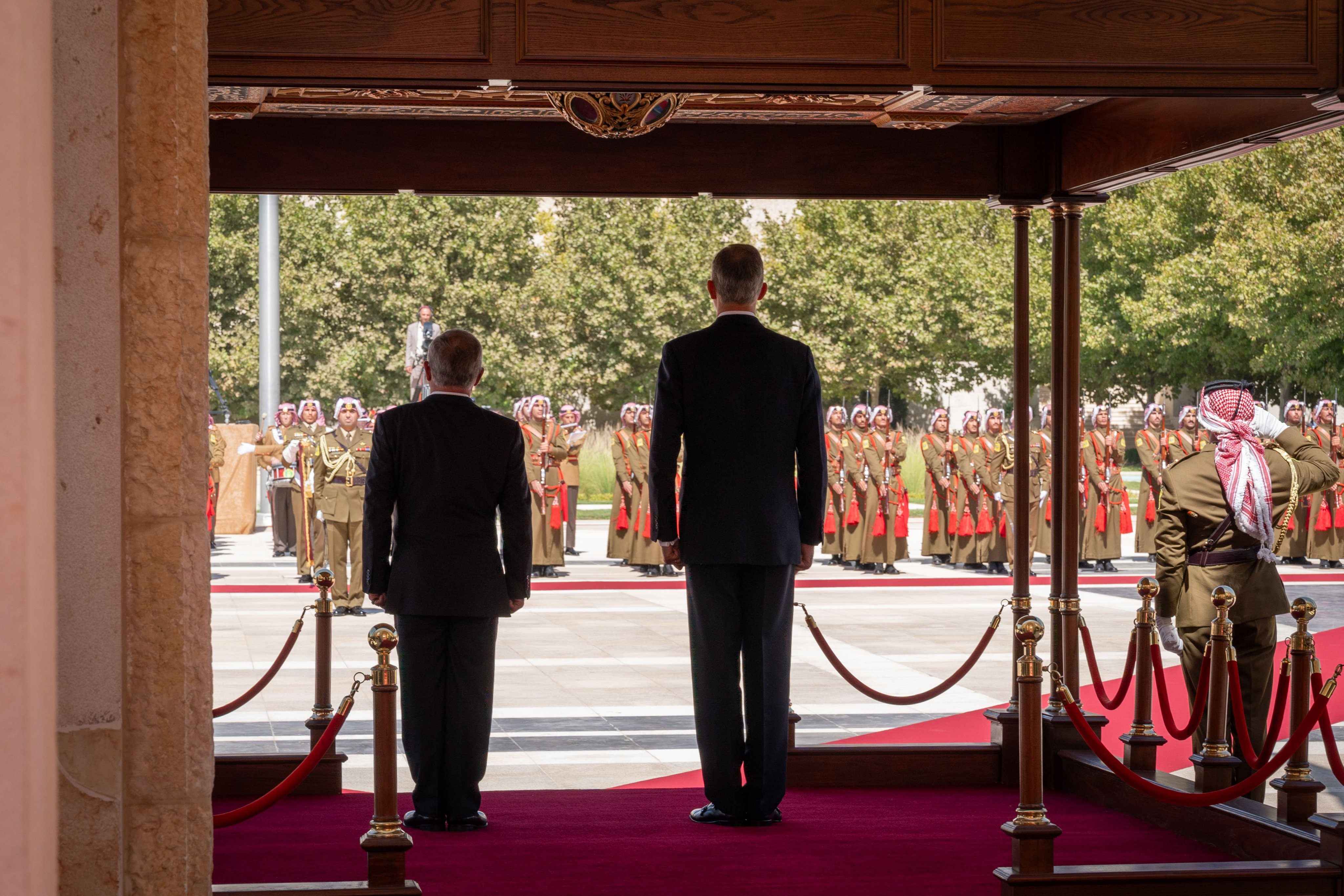 Madar Al-Saa Images 0.5163968335884643