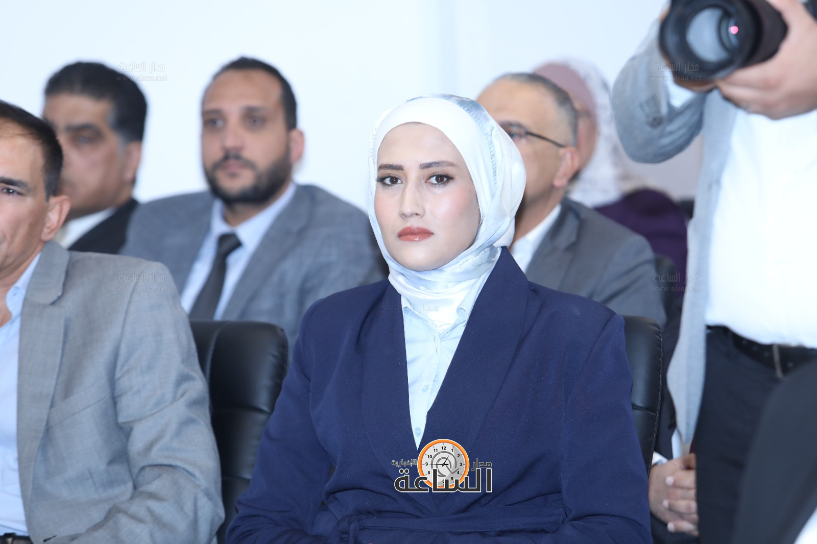 Madar Al-Saa Images 0.989053616054707