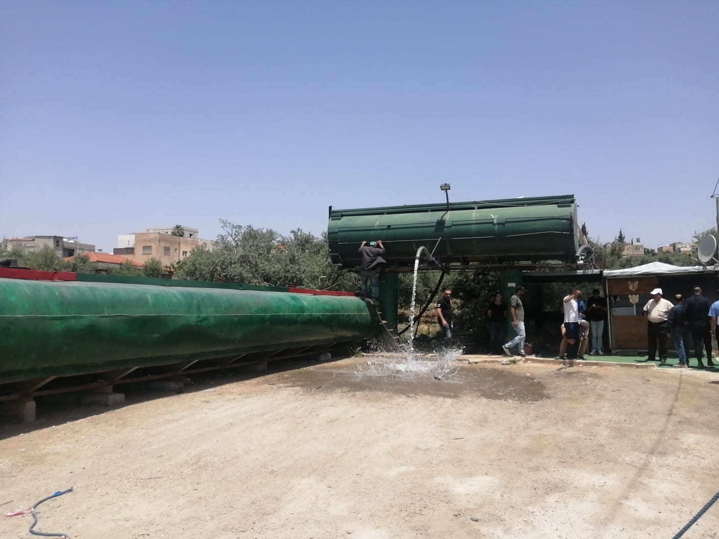 Madar Al-Saa Images 0.6406269955476287