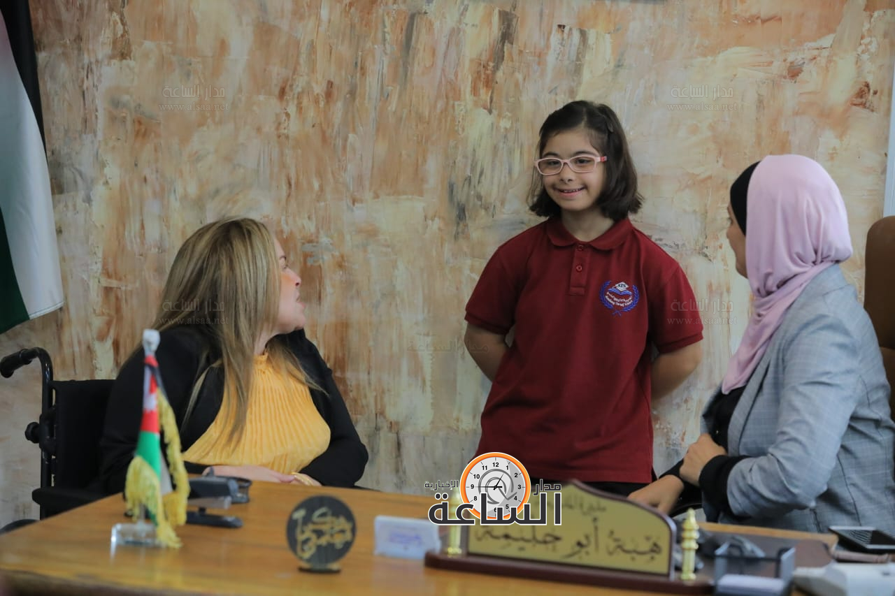 Madar Al-Saa Images 0.9190760252591406