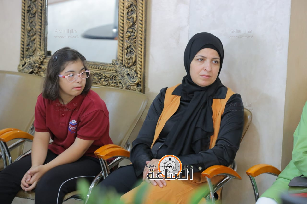 Madar Al-Saa Images 0.8894015398604136