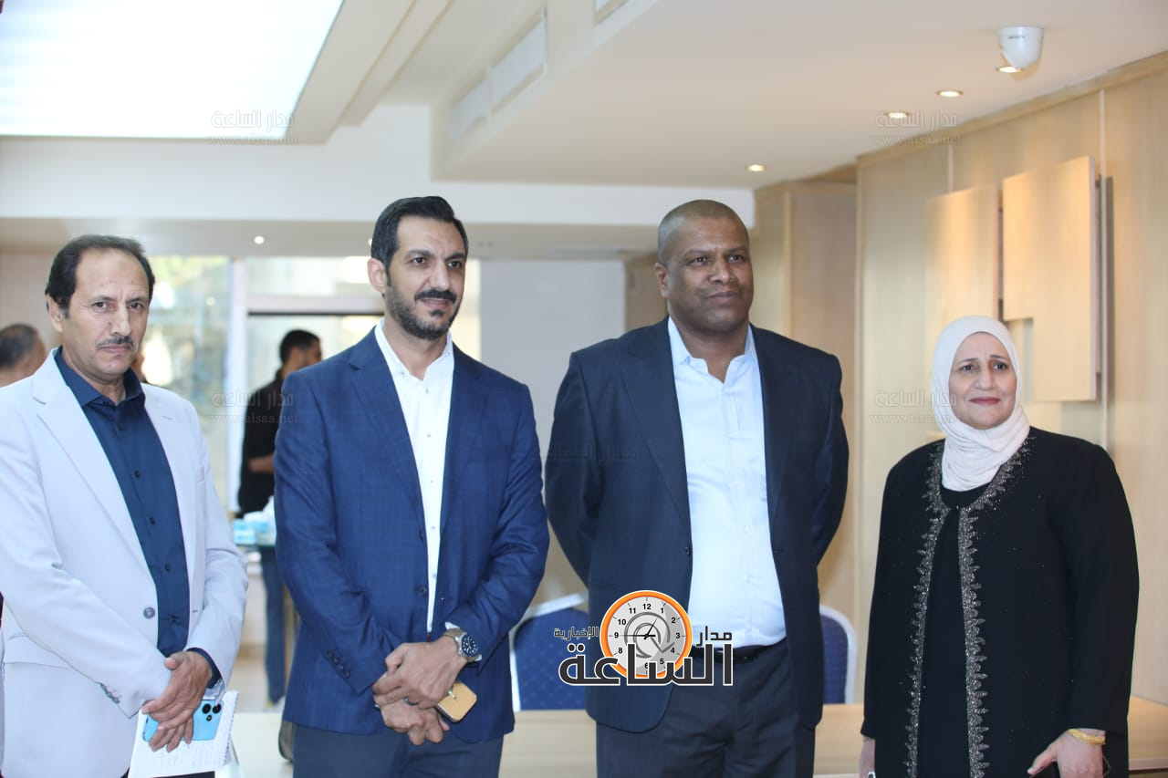 Madar Al-Saa Images 0.2557448109885523