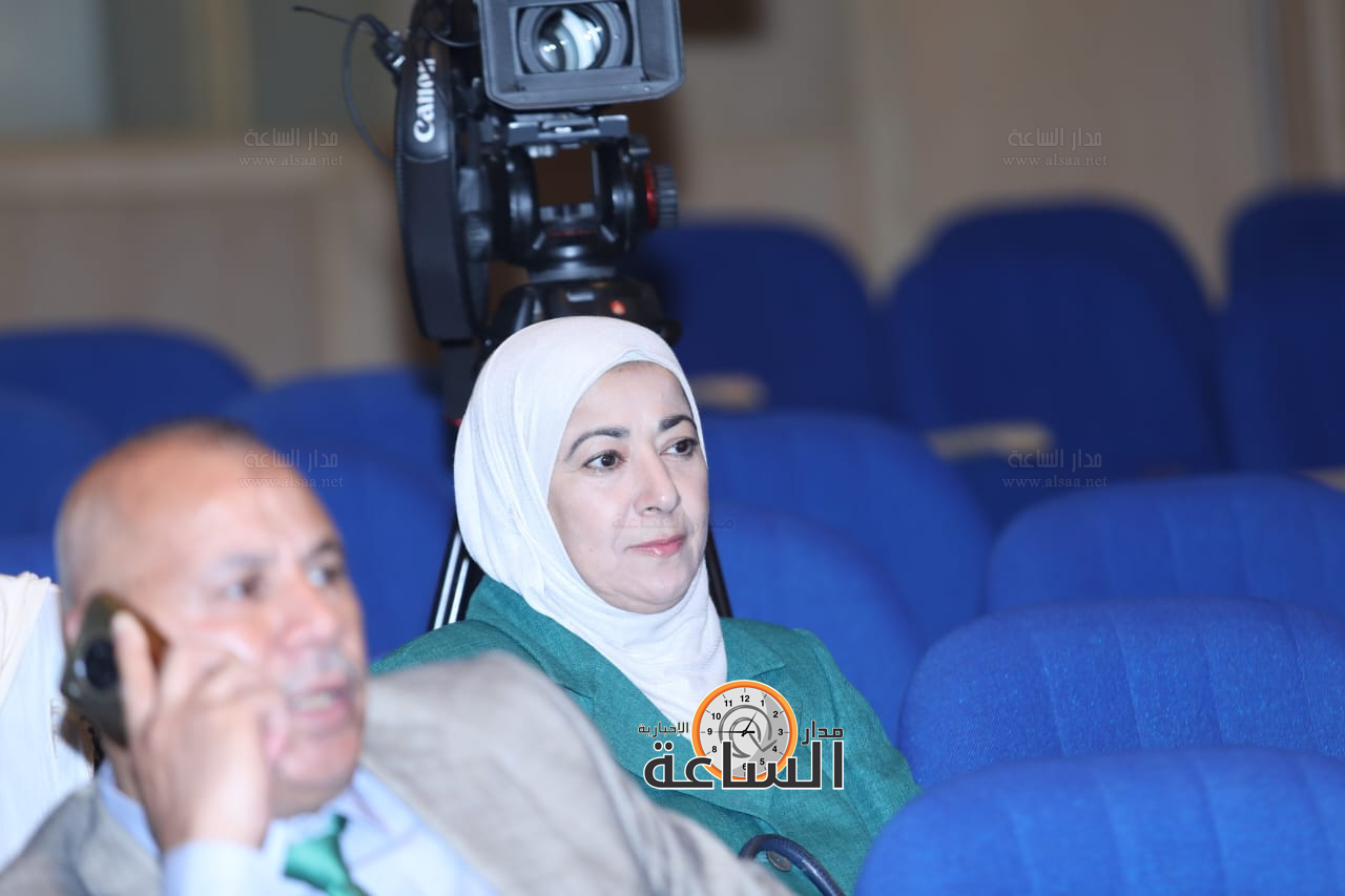 Madar Al-Saa Images 0.39464276166889123