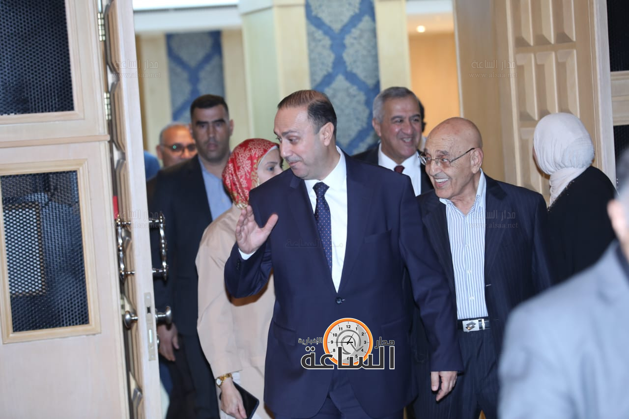 Madar Al-Saa Images 0.1951682458385593