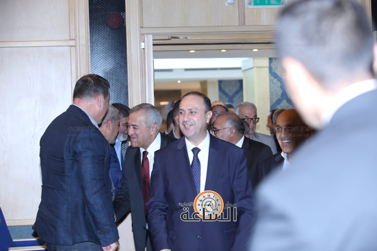 Madar Al-Saa Images 0.9941861921107862