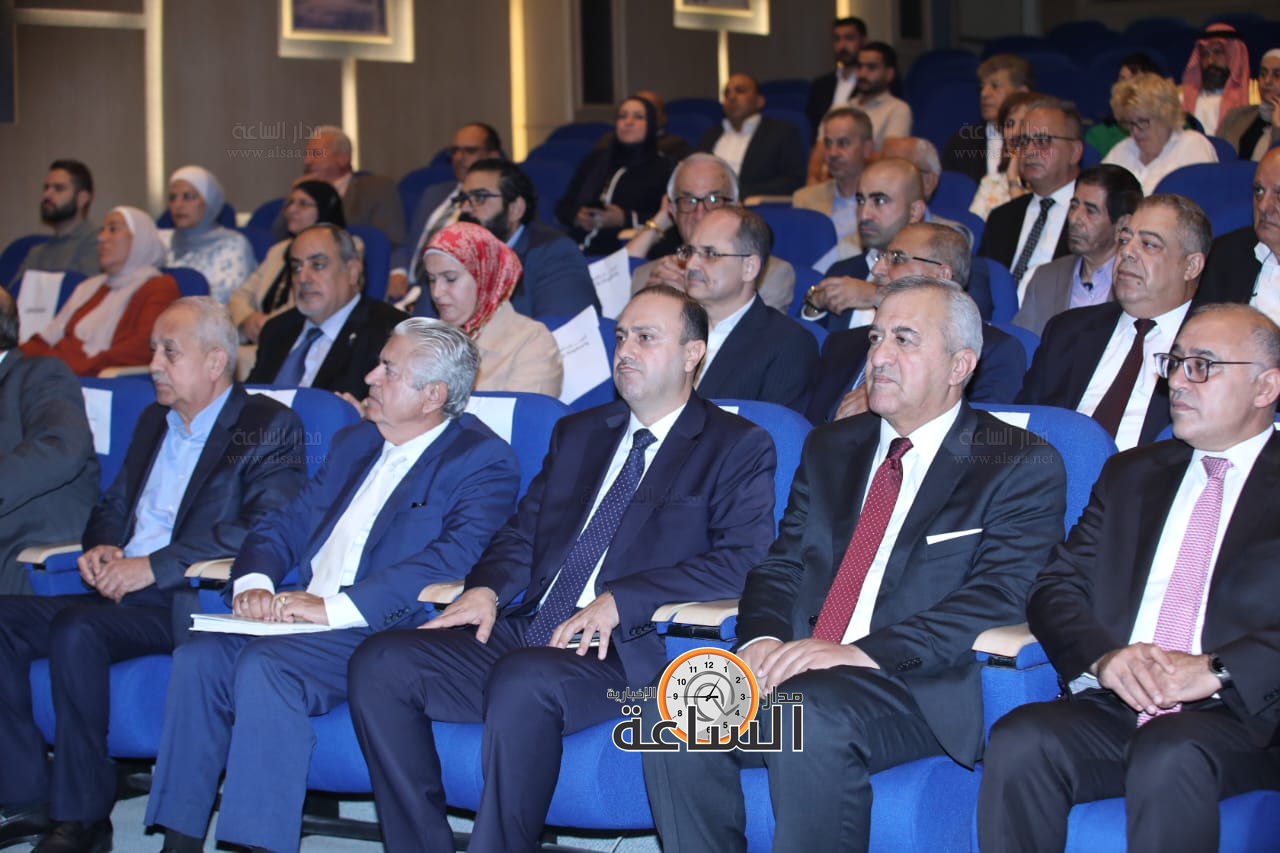 Madar Al-Saa Images 0.8756339147665606