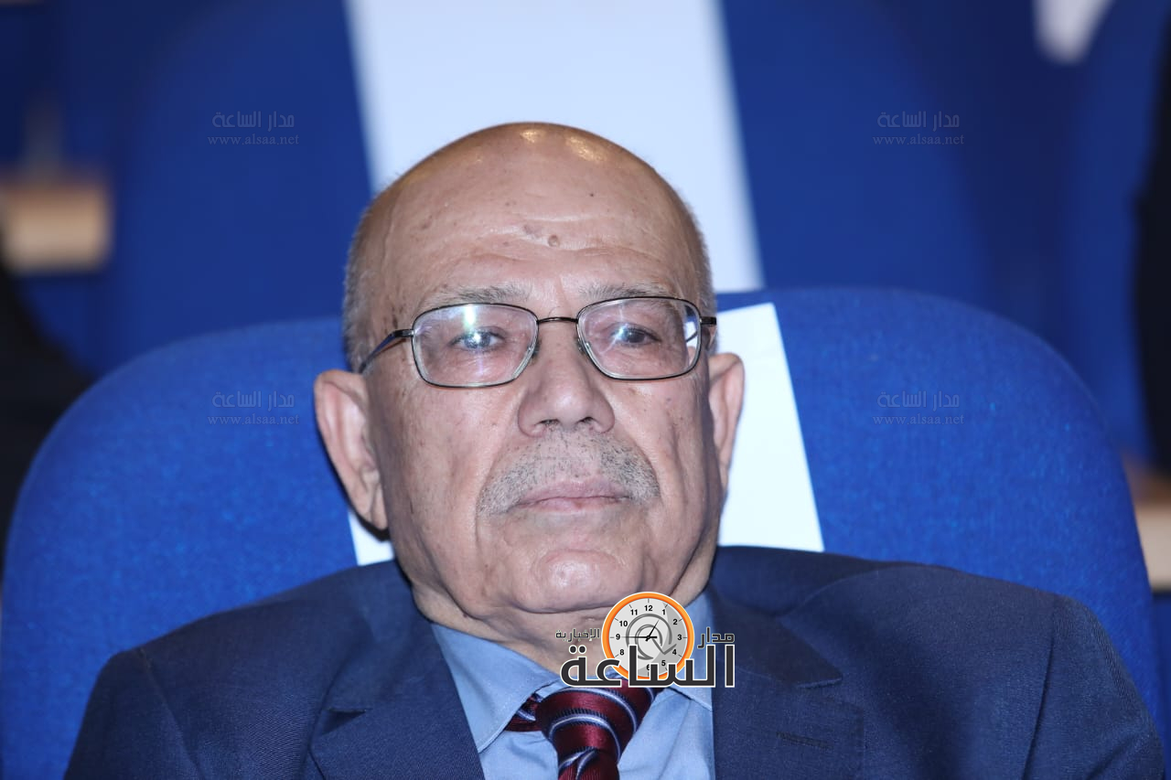 Madar Al-Saa Images 0.44484683021361526