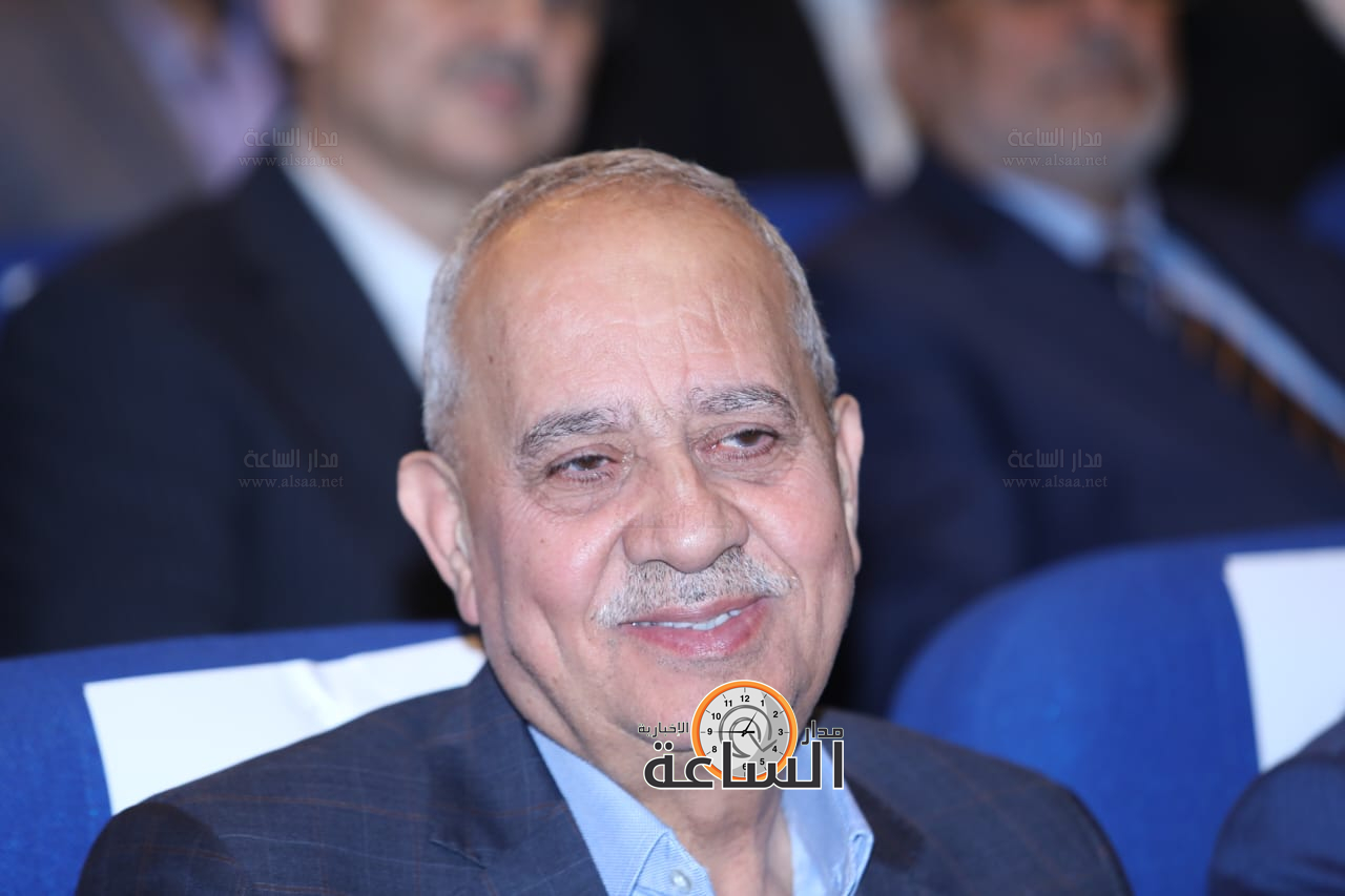 Madar Al-Saa Images 0.9962153548502763