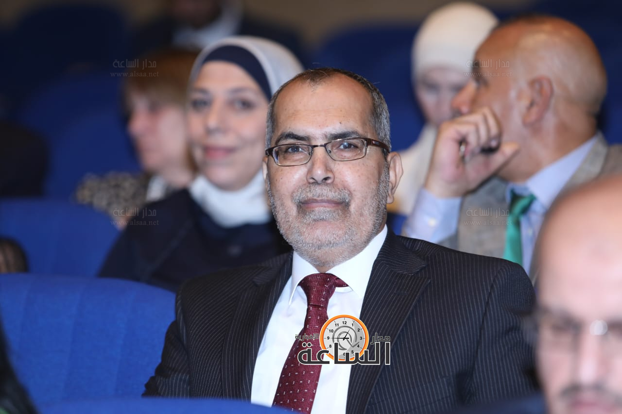 Madar Al-Saa Images 0.8145038121807171