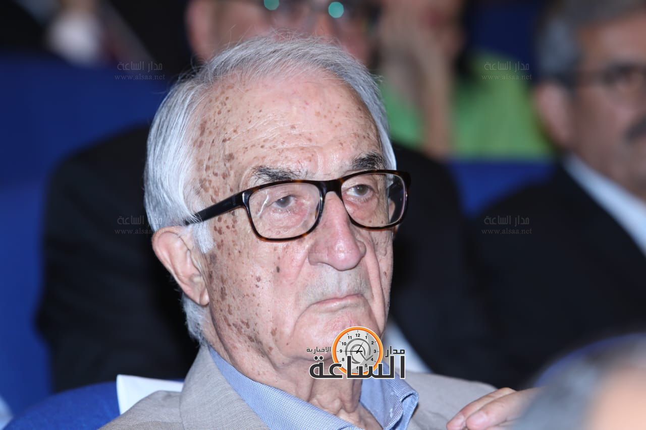 Madar Al-Saa Images 0.39125287185902624