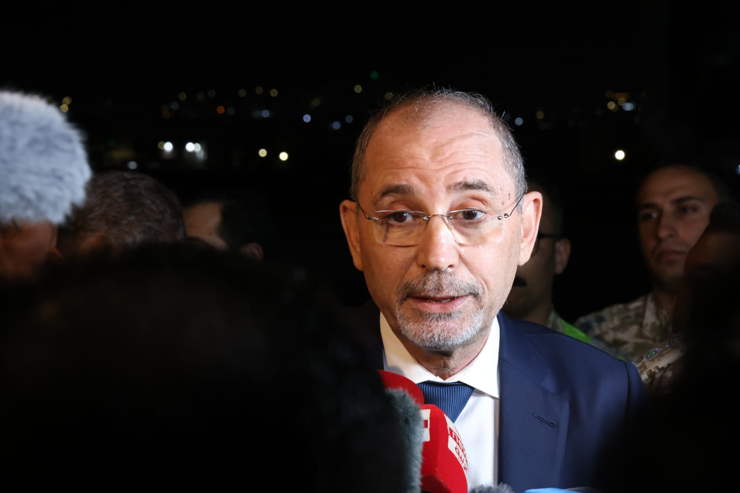 Madar Al-Saa Images 0.27403530485746663