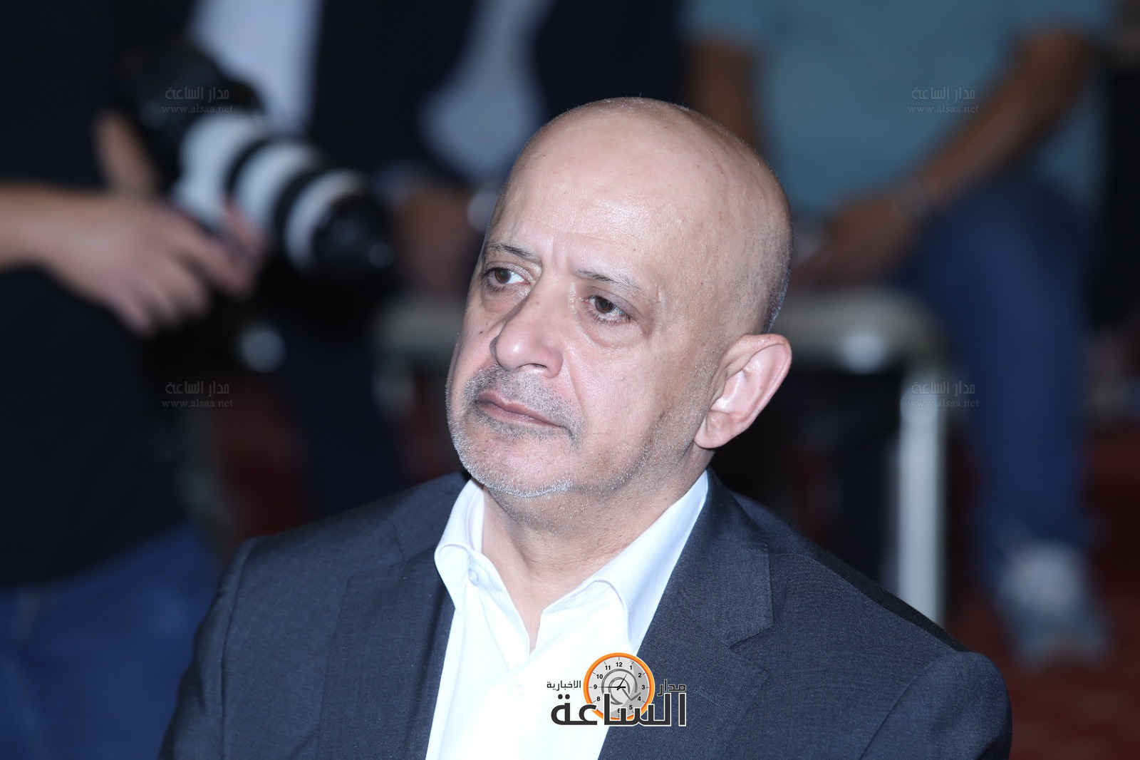 Madar Al-Saa Images 0.123905991792435