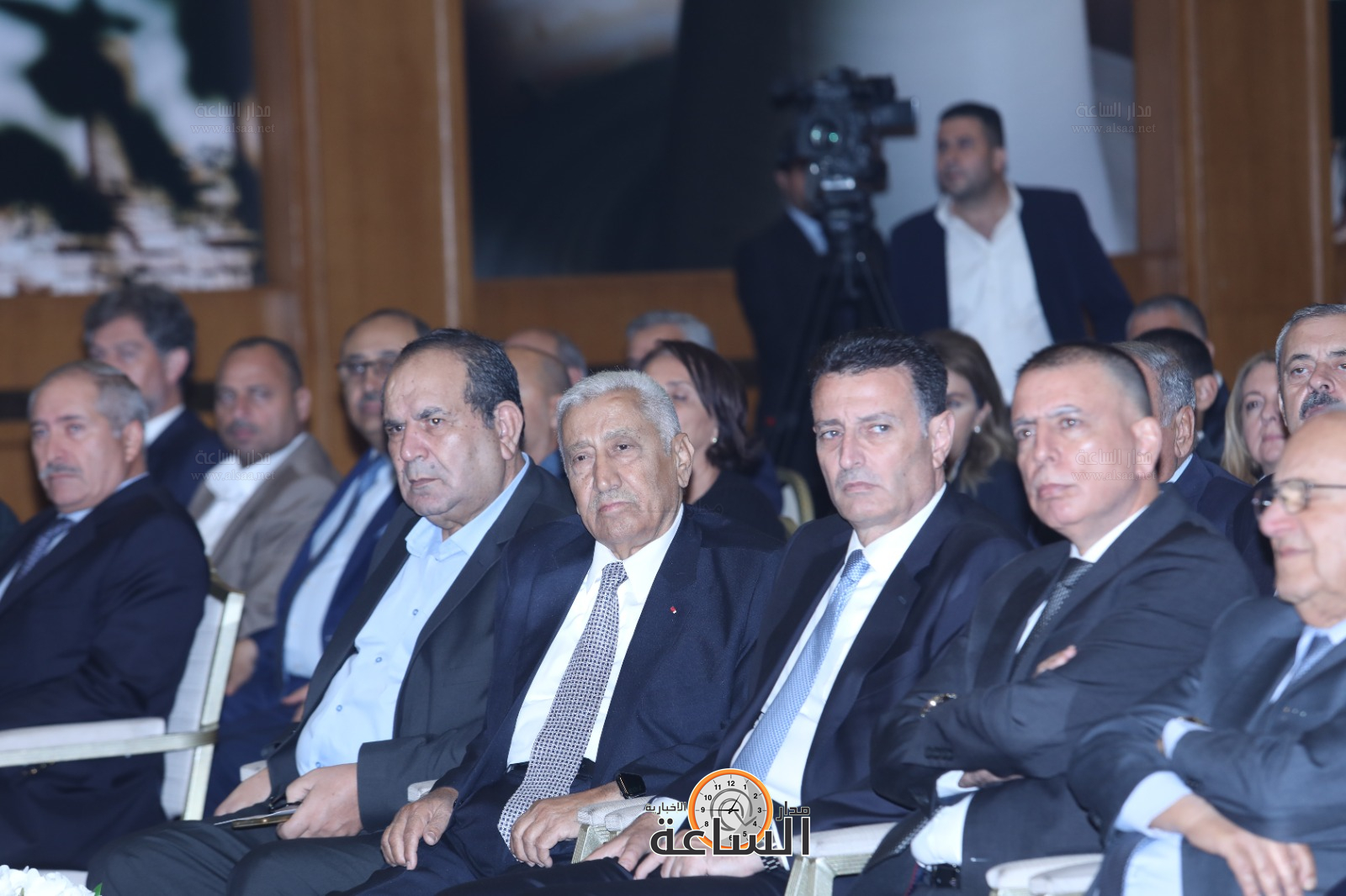 Madar Al-Saa Images 0.6942121659128564