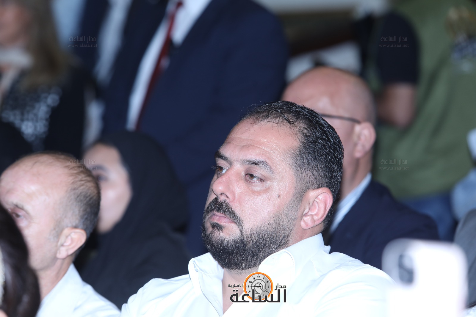 Madar Al-Saa Images 0.8067859824916699