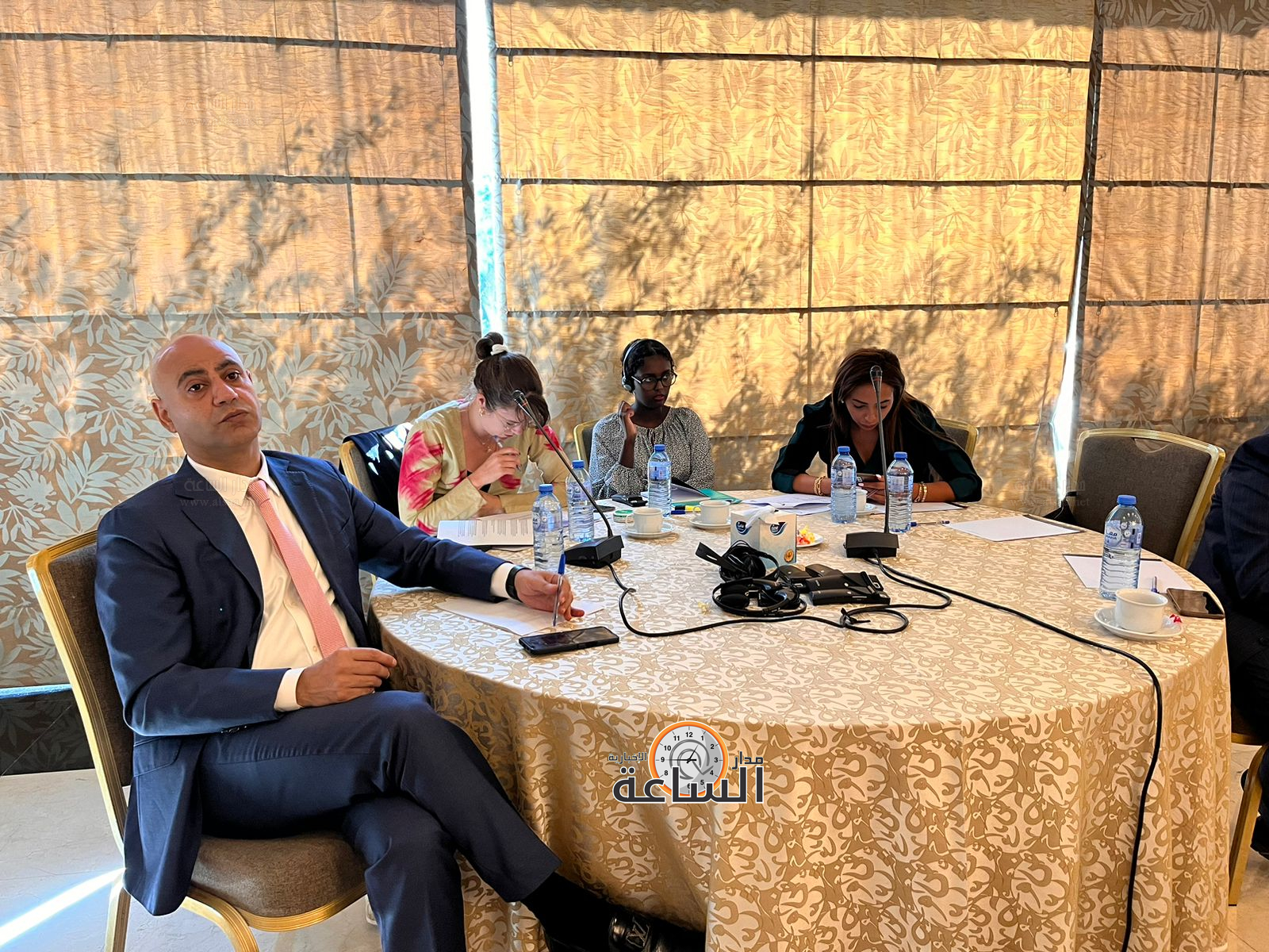 Madar Al-Saa Images 0.6219938520657597