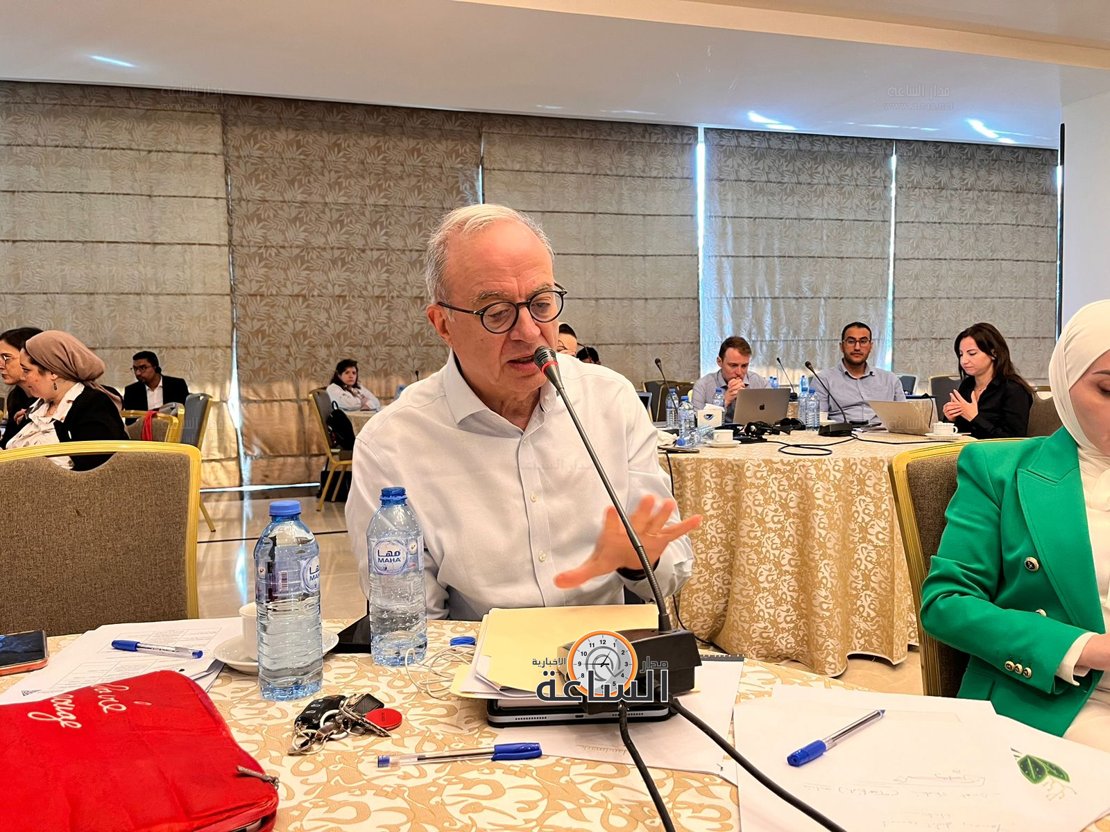 Madar Al-Saa Images 0.5448813318281147