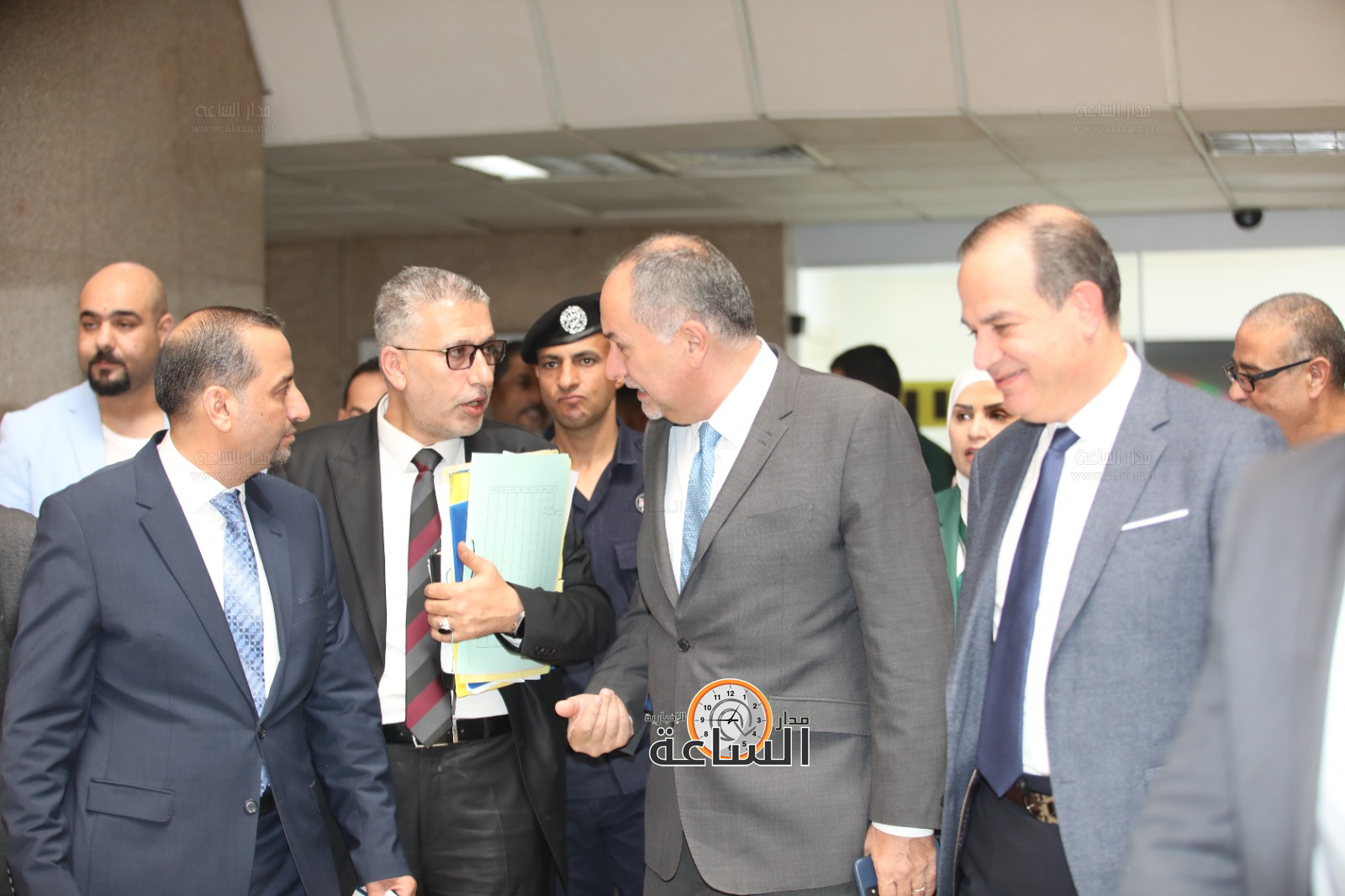 Madar Al-Saa Images 0.3713549643585663