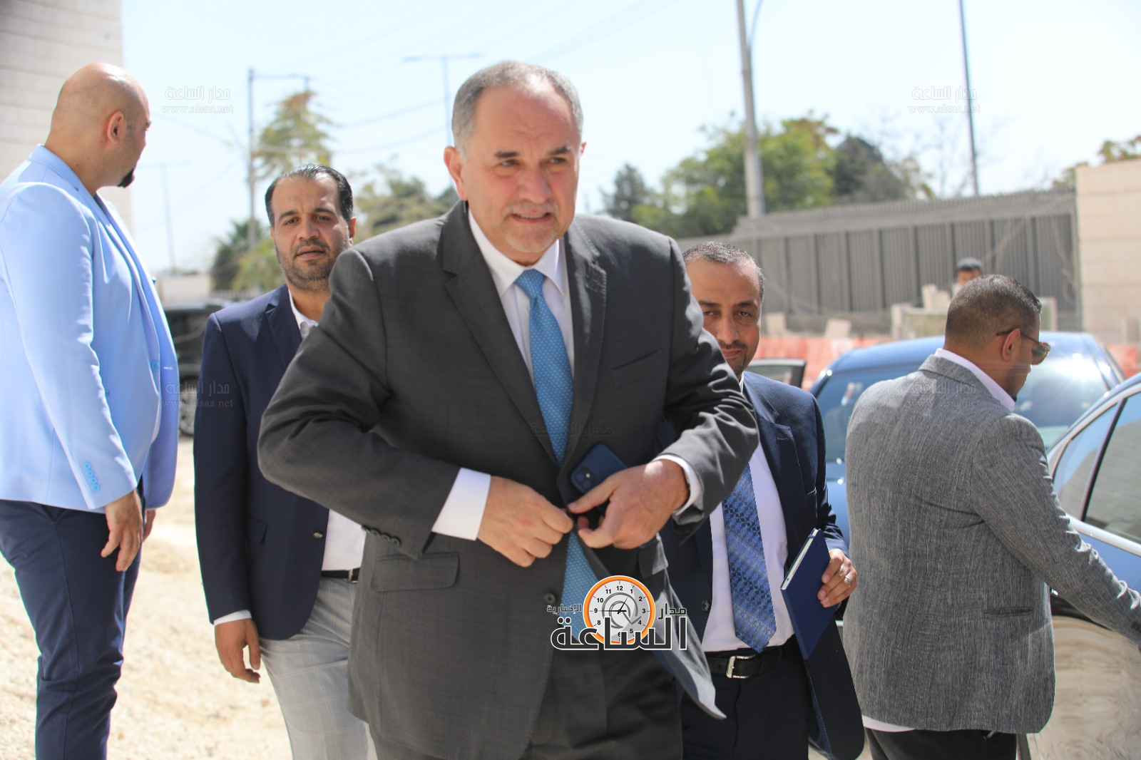 Madar Al-Saa Images 0.7077787579410382