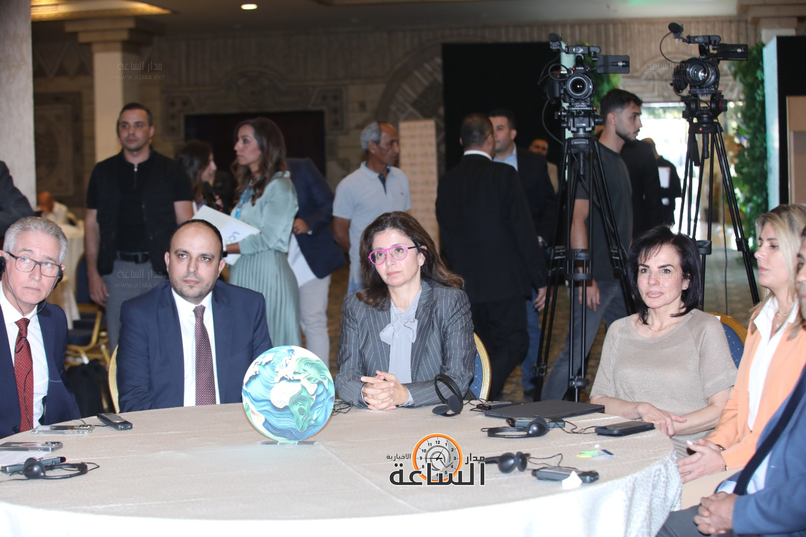 Madar Al-Saa Images 0.4593849121981024