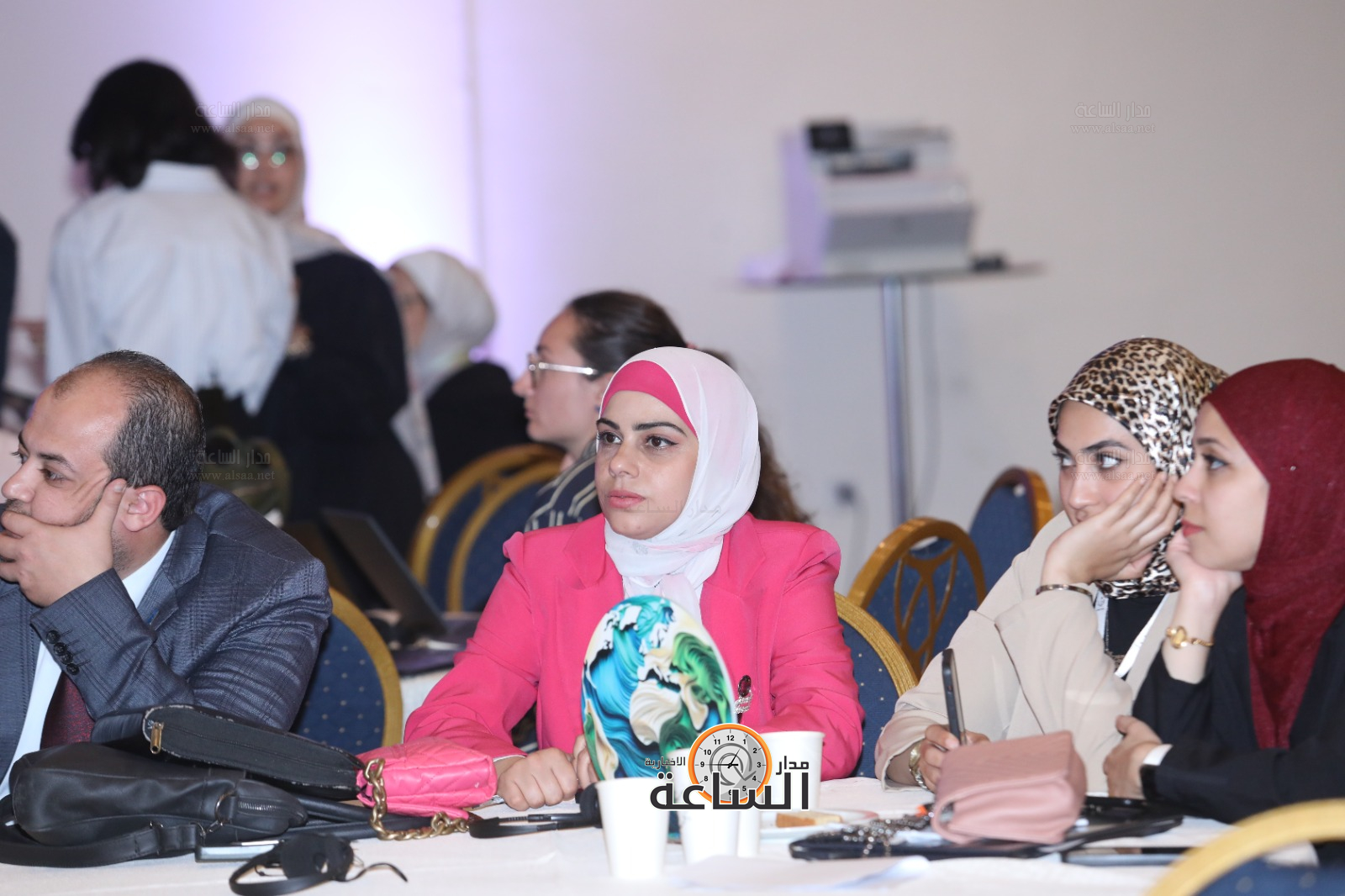 Madar Al-Saa Images 0.422208288639893