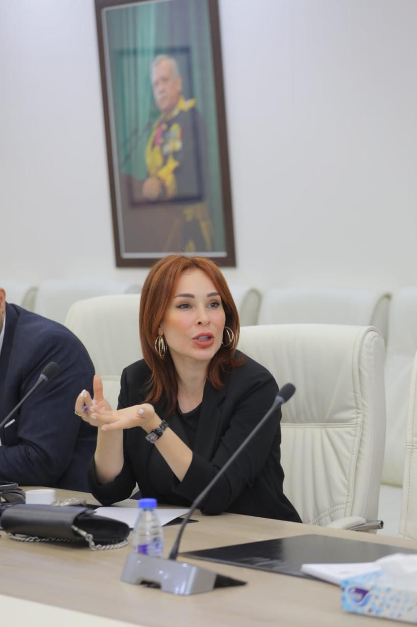 Madar Al-Saa Images 0.1553362938123526