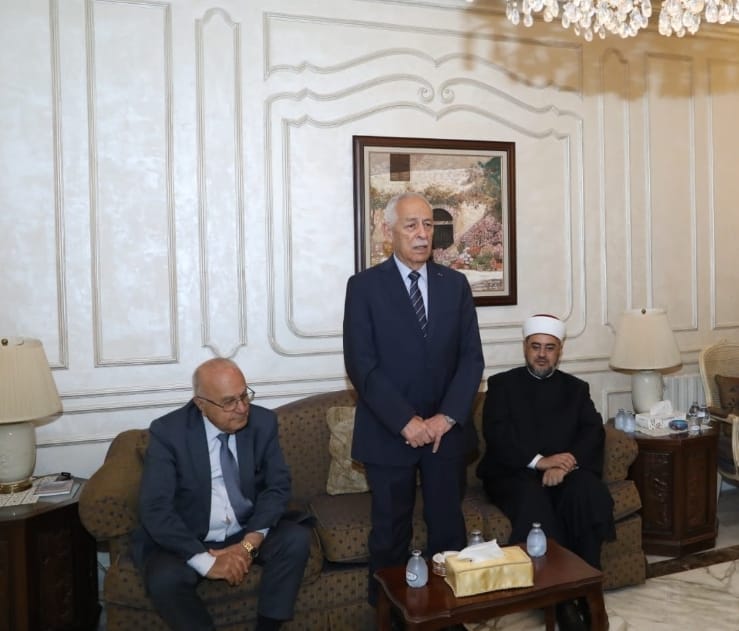 Madar Al-Saa Images 0.07318989686141464