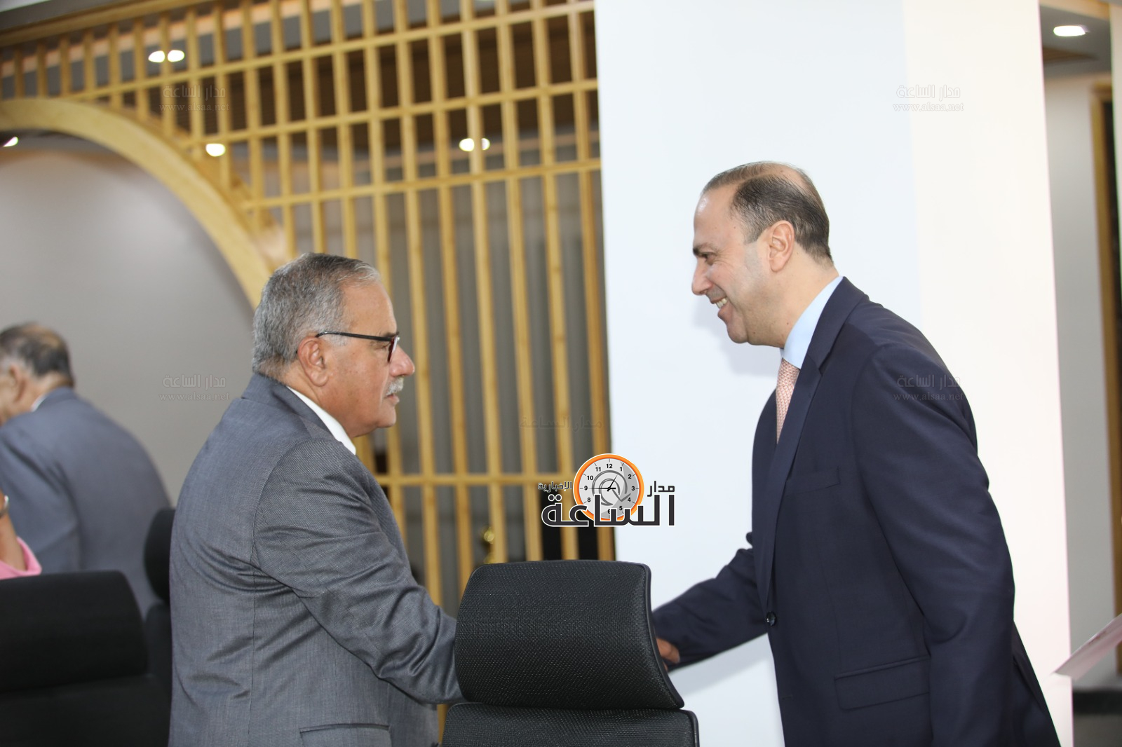 Madar Al-Saa Images 0.4500544176030732