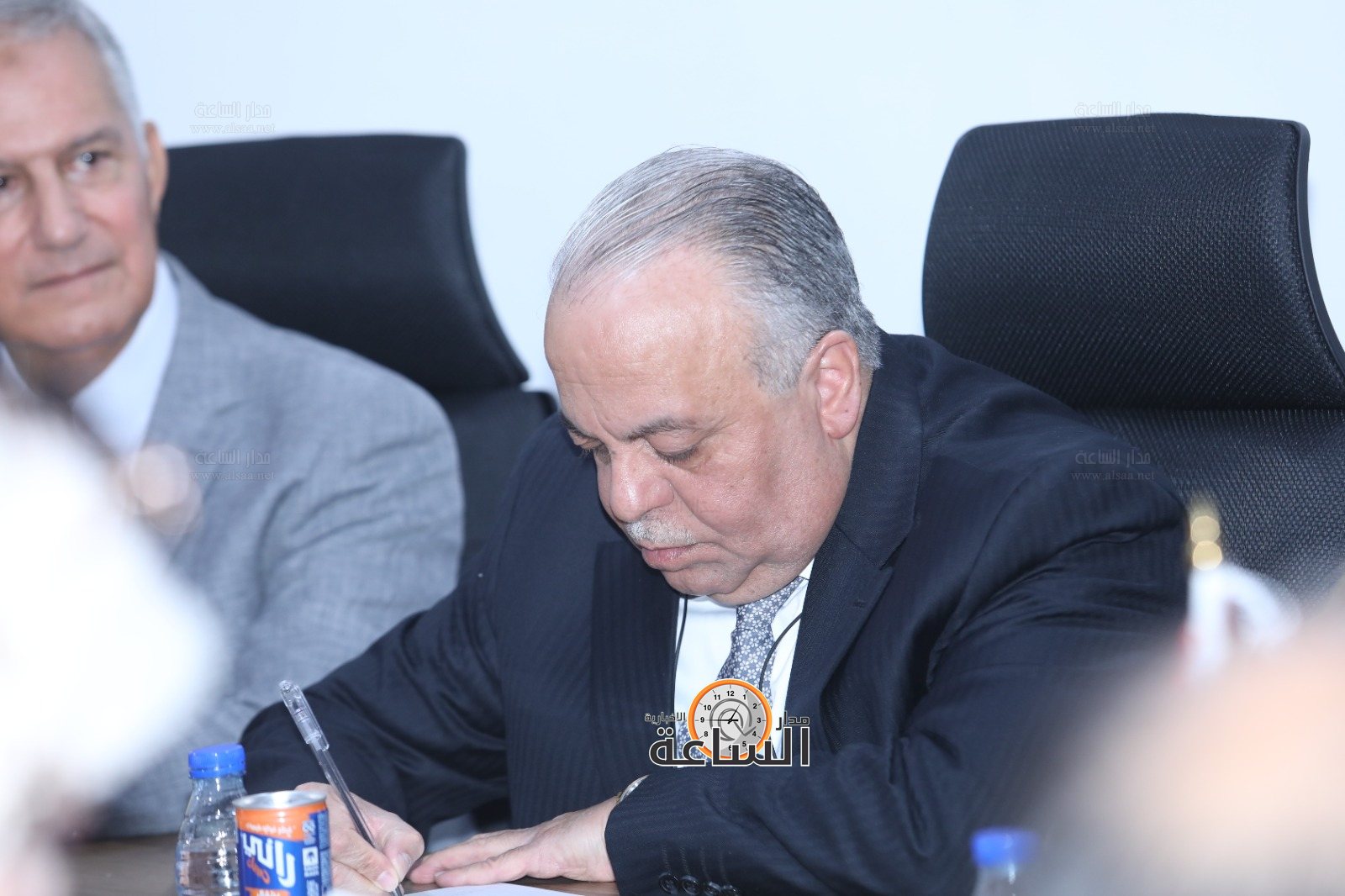 Madar Al-Saa Images 0.44974762978460614