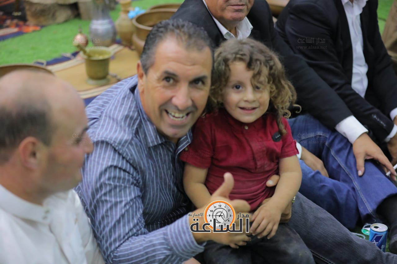 Madar Al-Saa Images 0.3616822095053749