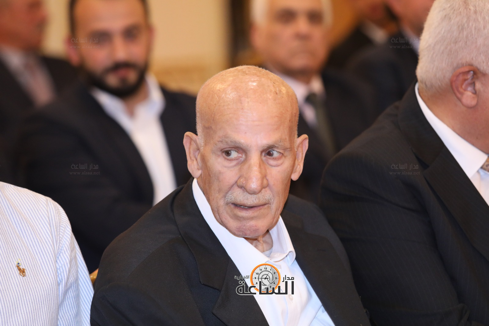 Madar Al-Saa Images 0.49722979951093427