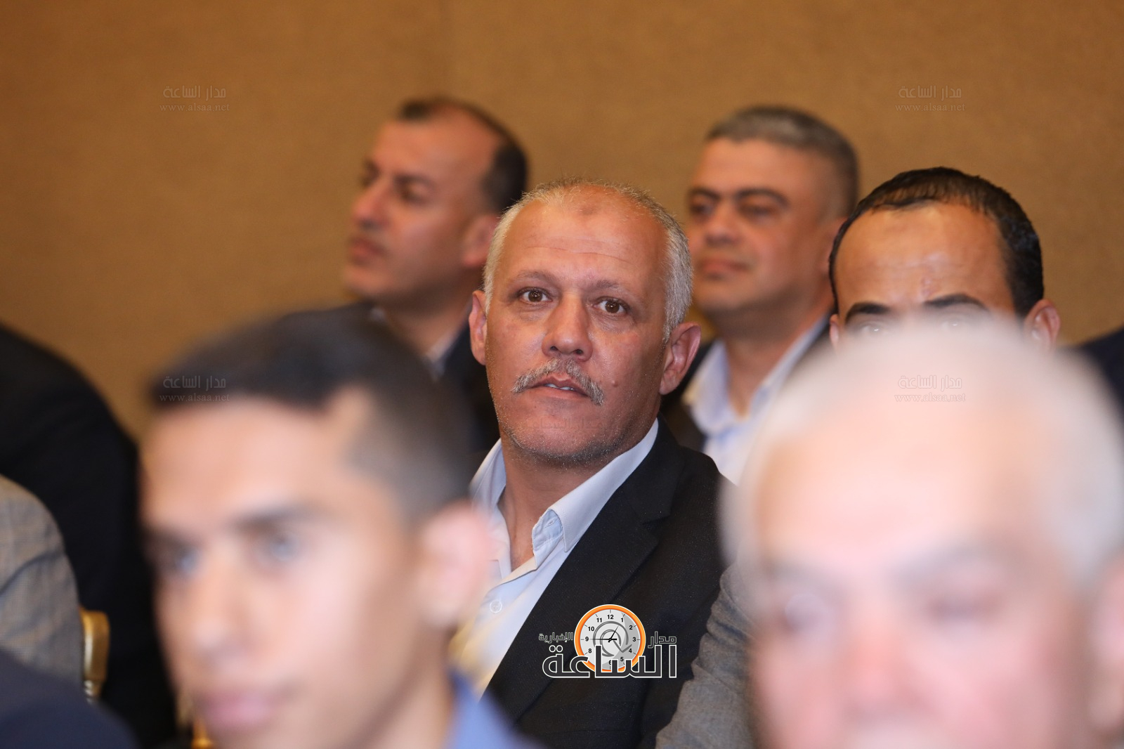 Madar Al-Saa Images 0.48571068411247564